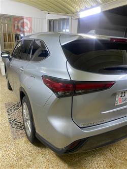 تۆیۆتا هایلاندەر